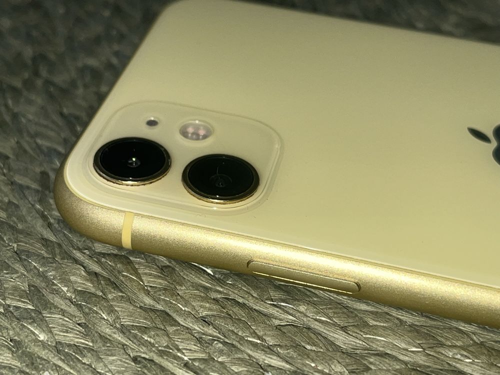 Iphone 11-отлично състояние