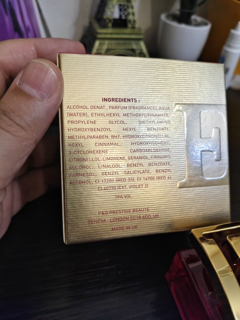 Женский парфюм Escada Especially elixir