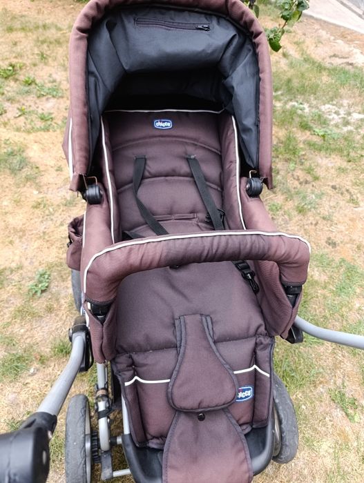 Коляска детская, чехол съёмный, качество отличное