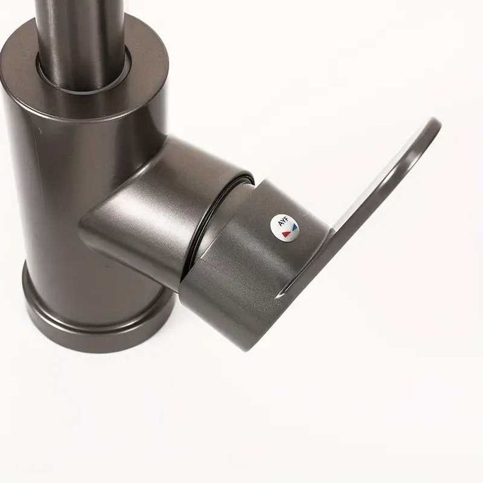 Смесител за кухненска мивка кухня въртящ се накрайник функция водопад