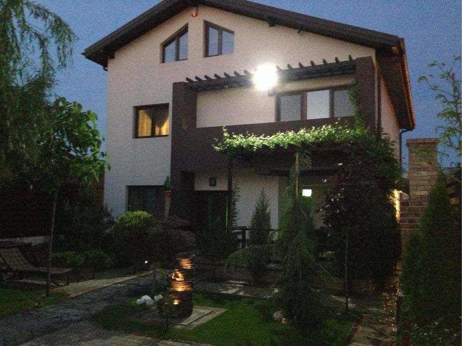 Vand vila  p +1 + mansarda