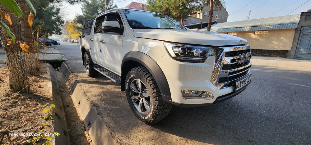 JAC T8 внедорожник ўзимники