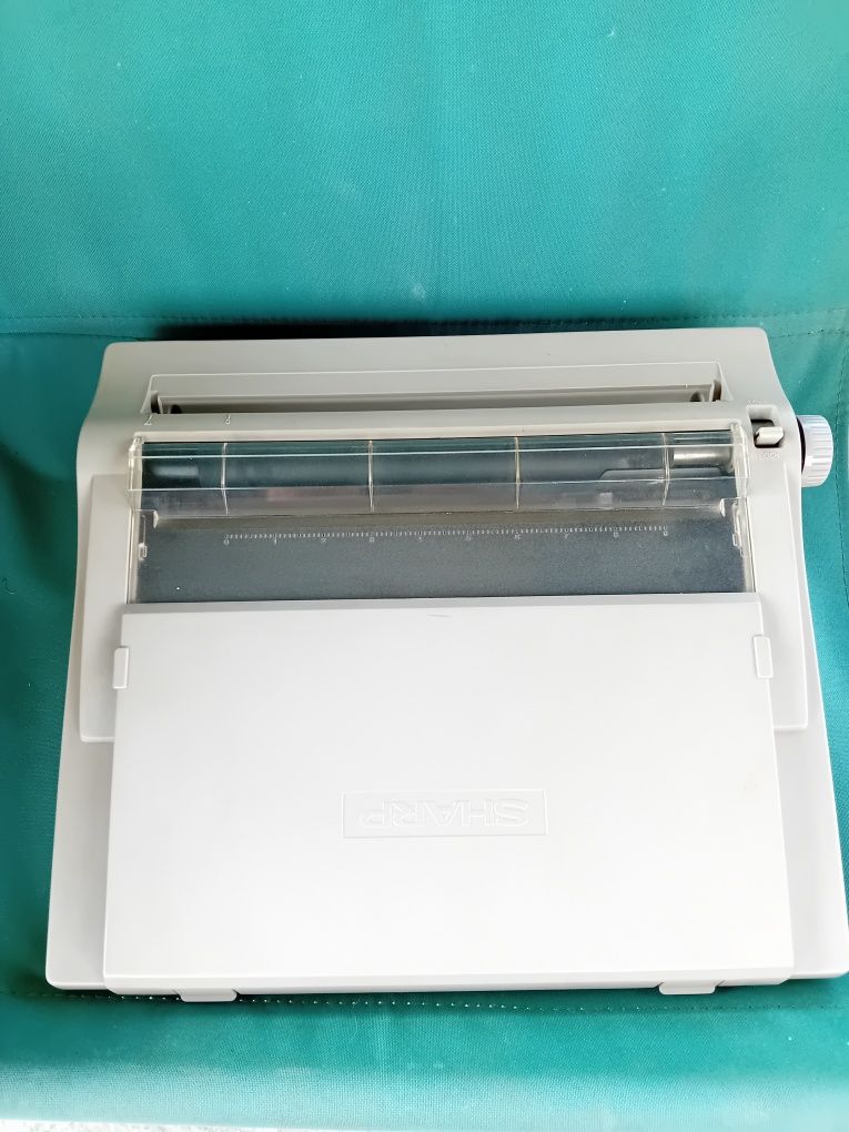 Masina de scris SHARP PA 3000 III(electronica)