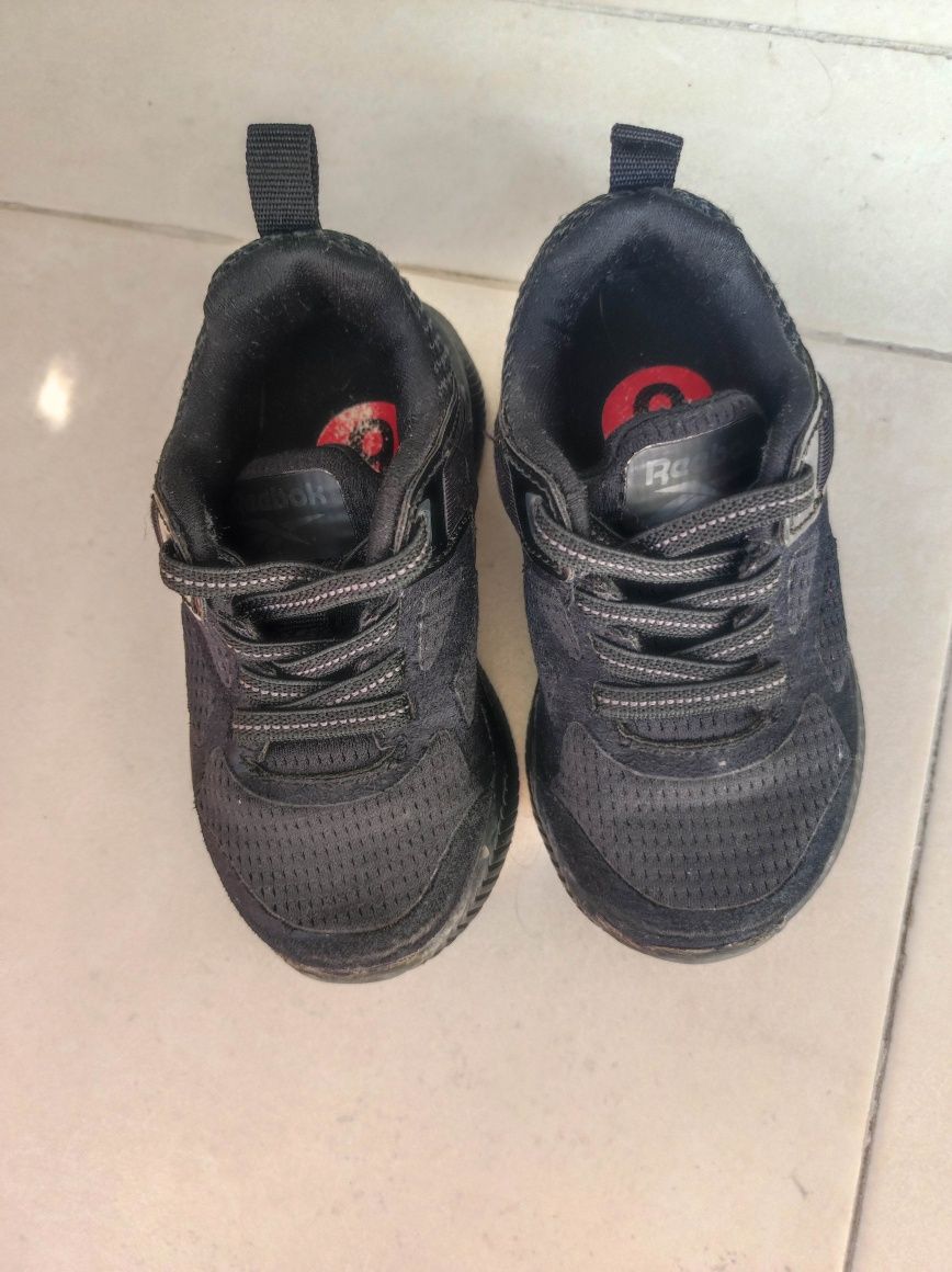 Маратонки Reebok 22 н