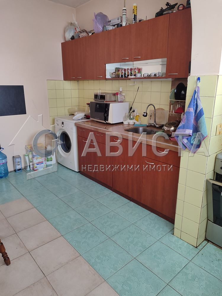3-стаен в София-Връбница 1 площ 84