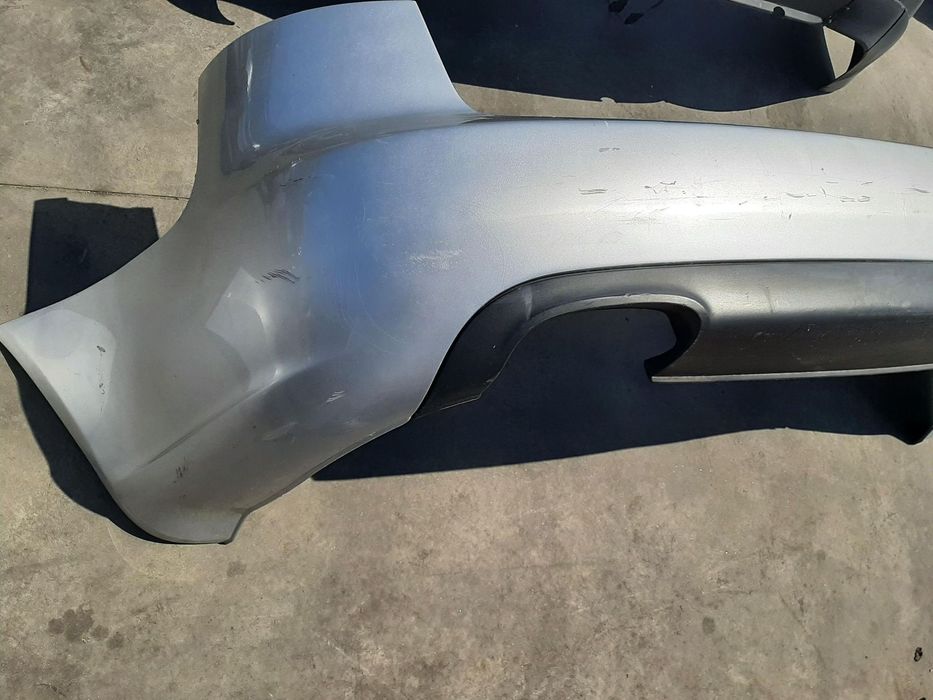bara spate audi a4 b7 break 8e9807511j