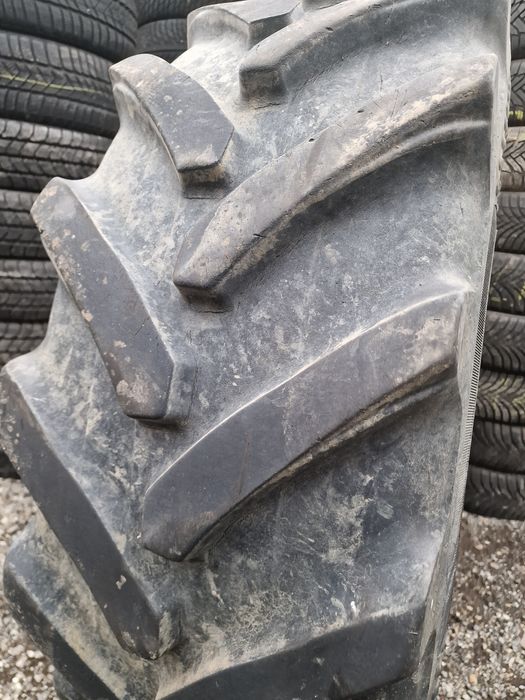 CAUCIUC Agri 16.9R28 (420/85R28) marca Alliance