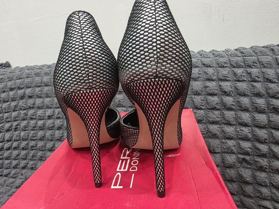 Дамски обувки размер 39 reserved