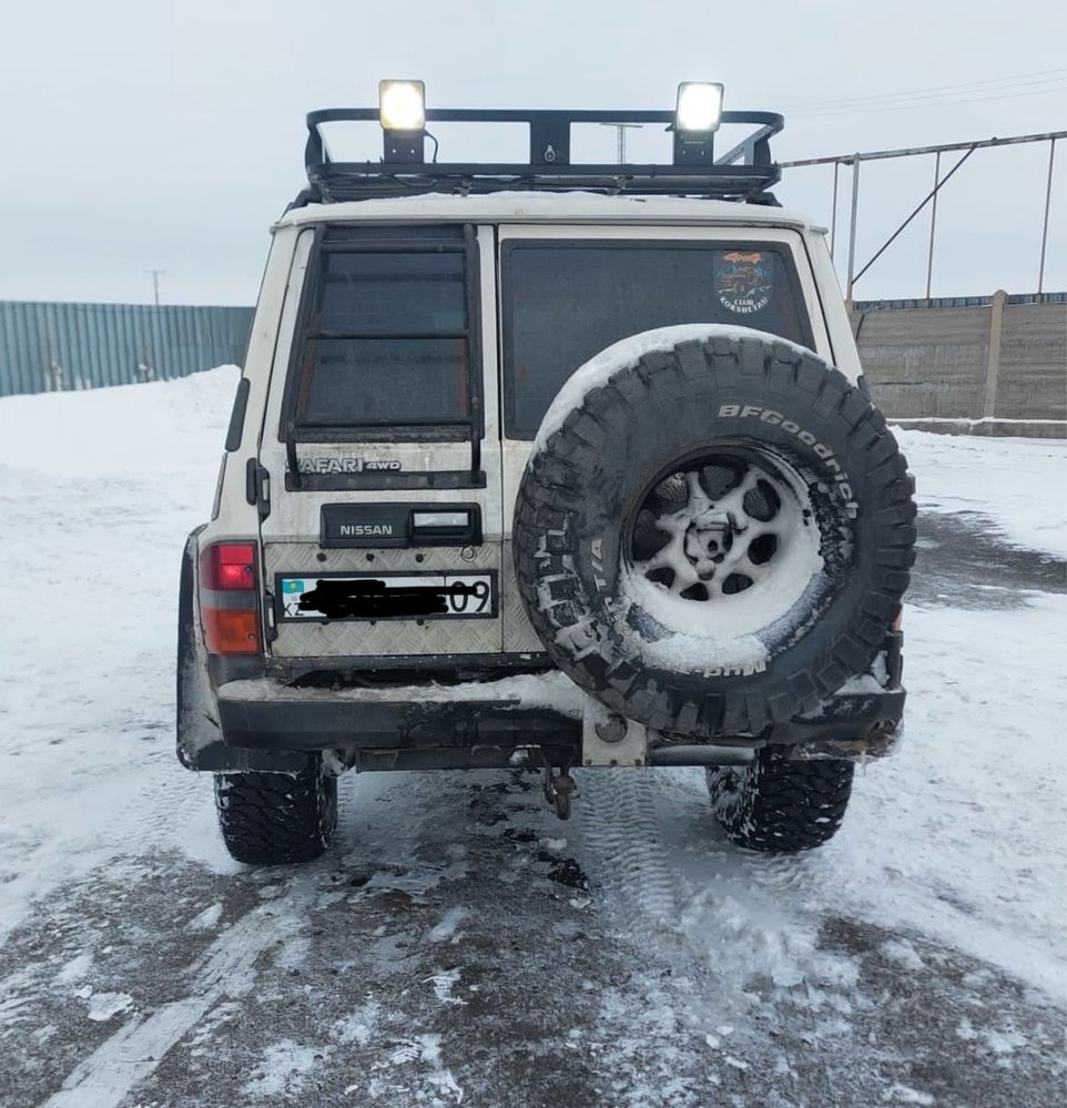 Nissan Patrol 1991год