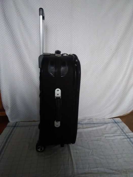 Куфар с  колелца