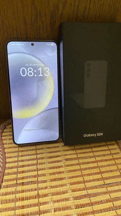 Продавам Samsung S24 Нов в гаранция.
