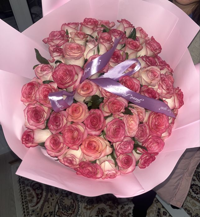 Продам букет 61 роза