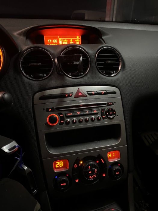 Peugeot 308 / пежо 308 на части