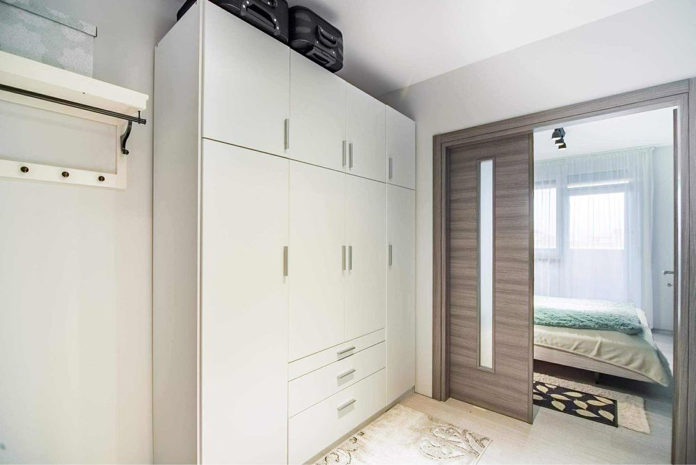 Dau in chirie ap. cu 2 camere bloc ARED