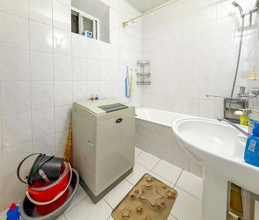 4/4/4 Буюк Ипак Йули,Максим Горький,Буз-Базар,Банковская,115 м2,кирпич