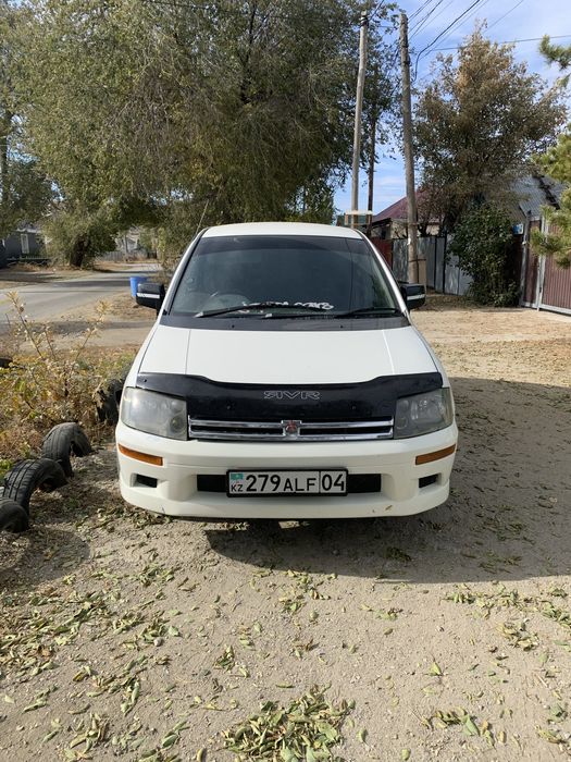 Продам хорошую надежную машину