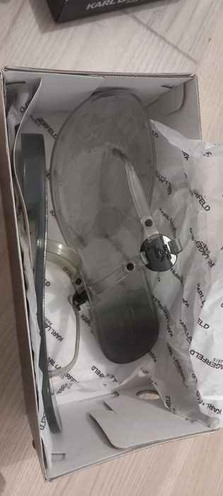 Papuci Karl Lagerfeld marimea 38.5