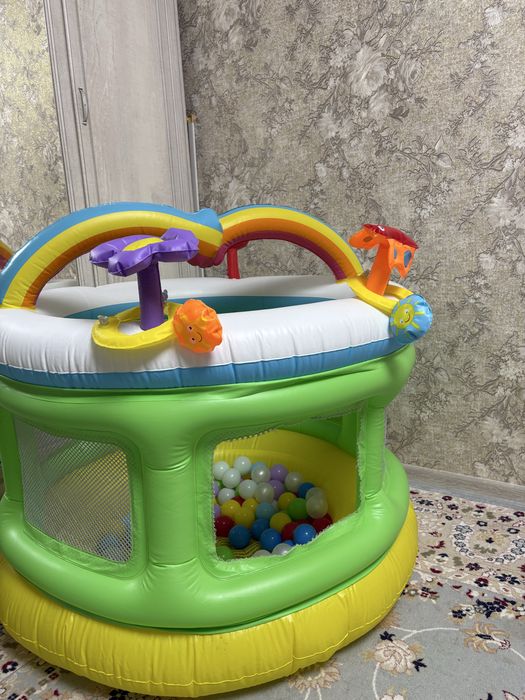 Продам надувной батут в отличном состоянии