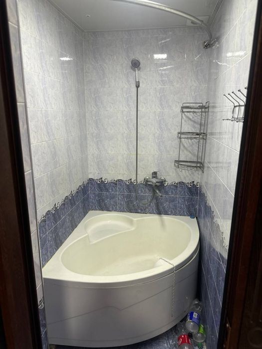 Вакзал Траматалогия квартира зўдлик билан Сотилади