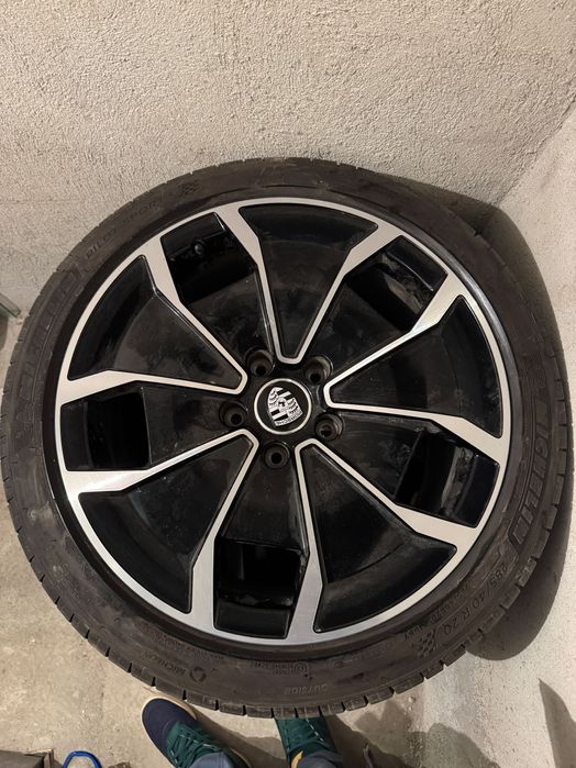 Оригинални джанти порше тайкан 20 цола Porsche taycan