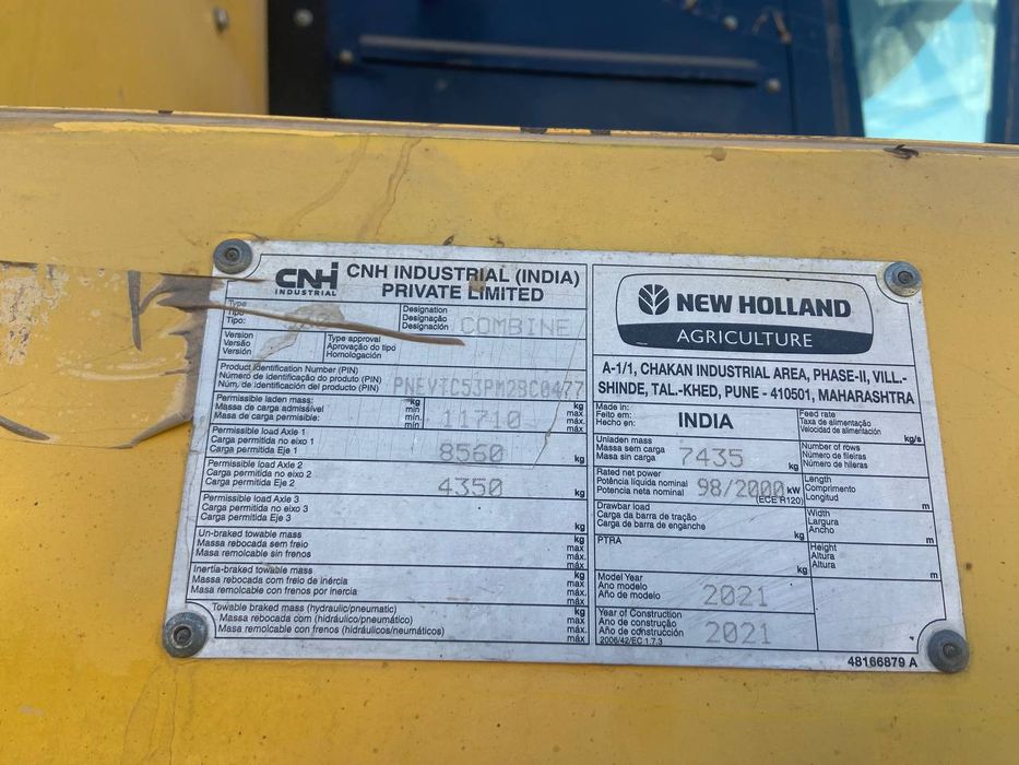 Kombayin sotiladi.Тс 530