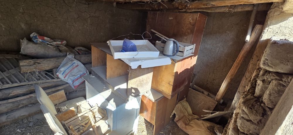 Eshik sotiladi rabochi