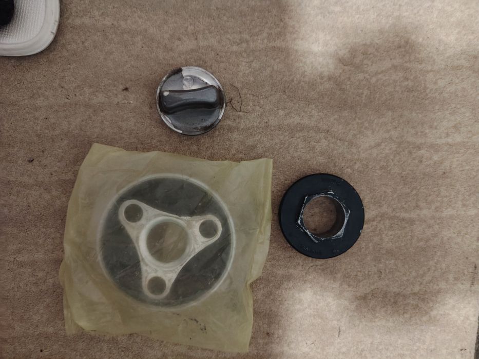 Продам от мерса  124