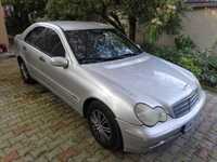 Mercedes C220 143cp 2001