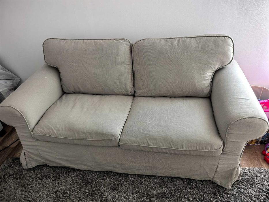 Canapea Ikea EKTORP
