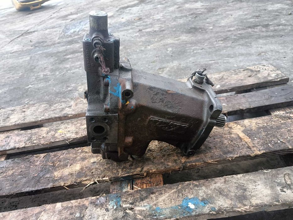 Hidromotor Buldozer Liebherr BMV105