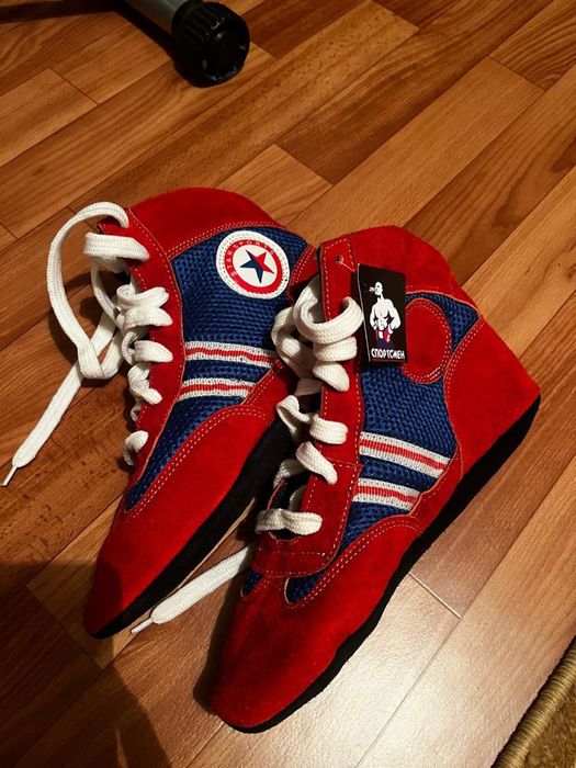 Продам борцовки