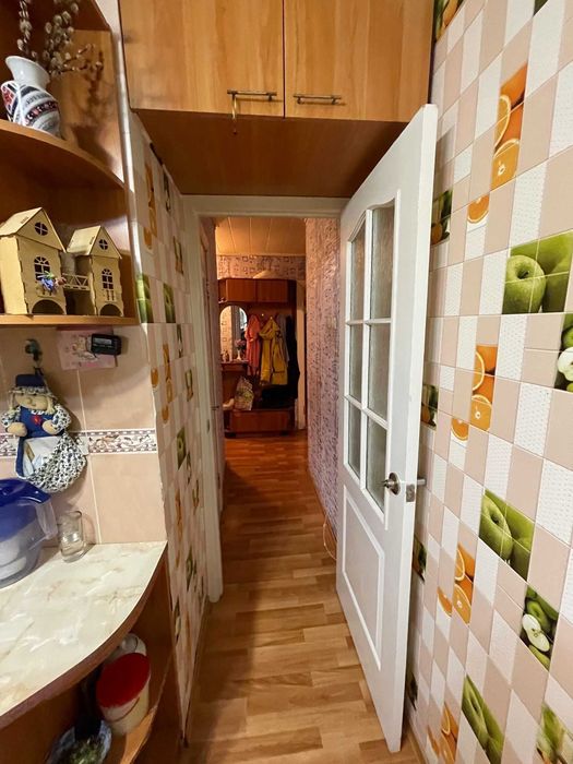 Продается 2-комнатная Кжби