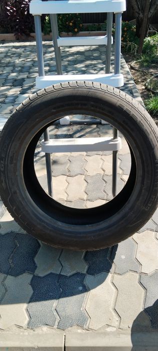 Продам шины на 19