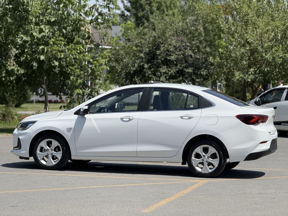 Chevrolet Onix Premier plus