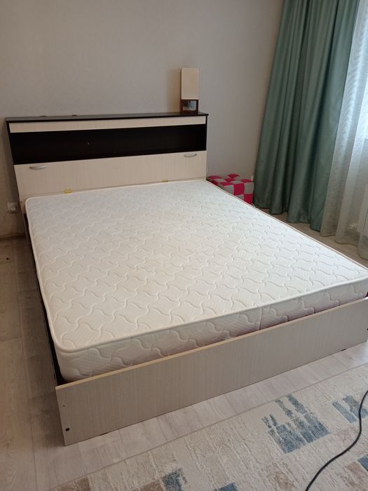 Продам 2х спальню кровать