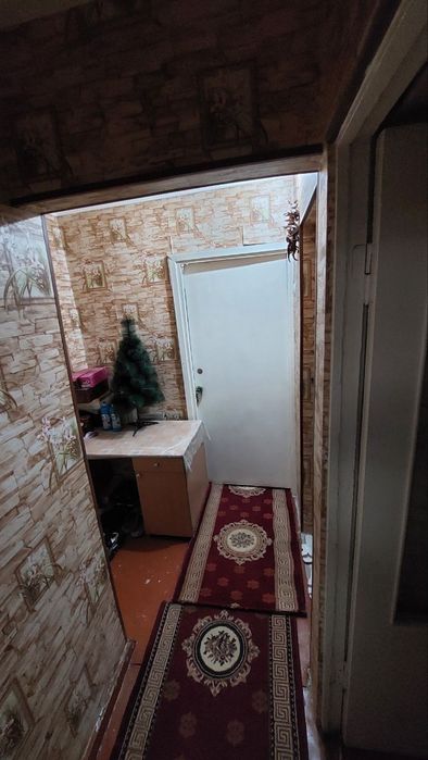 Dinamo bozorcha tomonda 2 xonali uy sotiladi