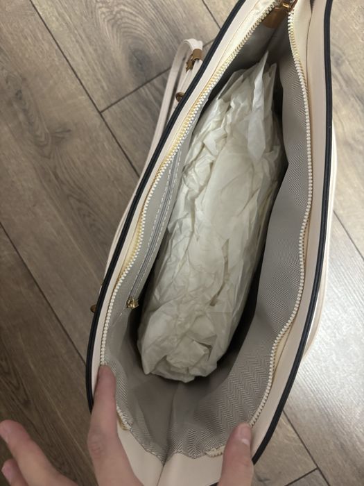 Новая сумка. Ни разу не использована