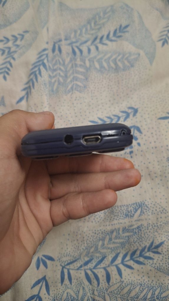 Телефон кнопочный K18 MAXVI