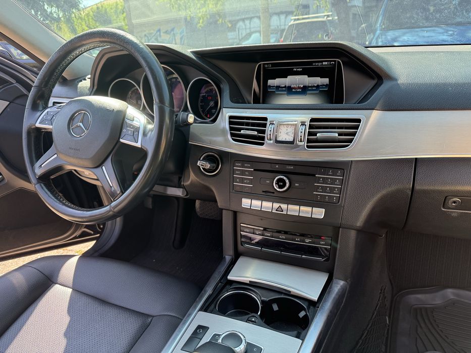 Mercedes E300 Bluetec Hybrid