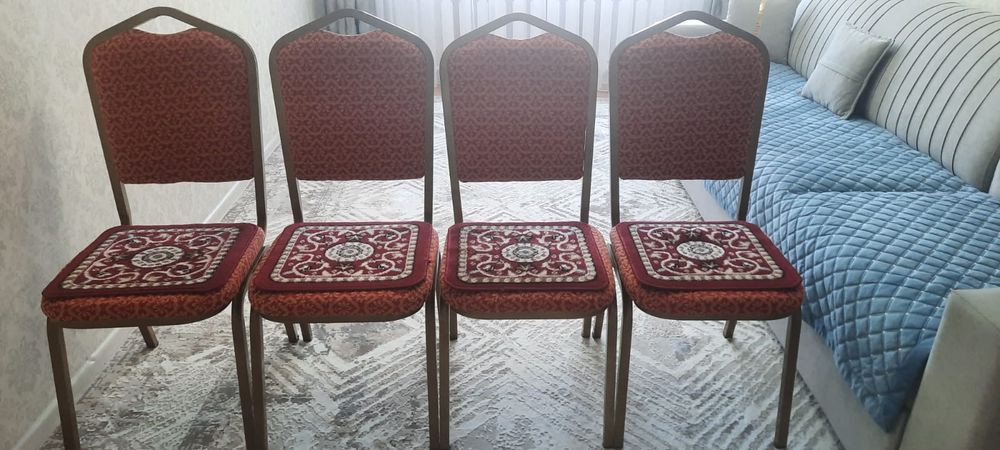 Стулья продам в хор сост