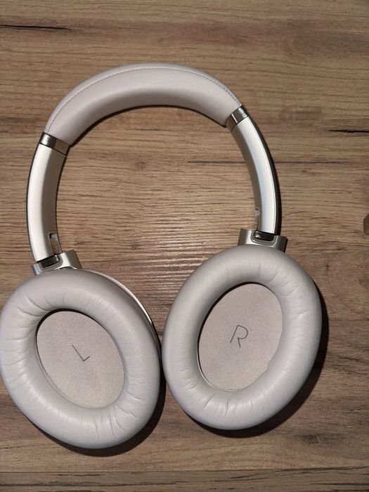 Căsti Bluetooth JBl Tour One M2