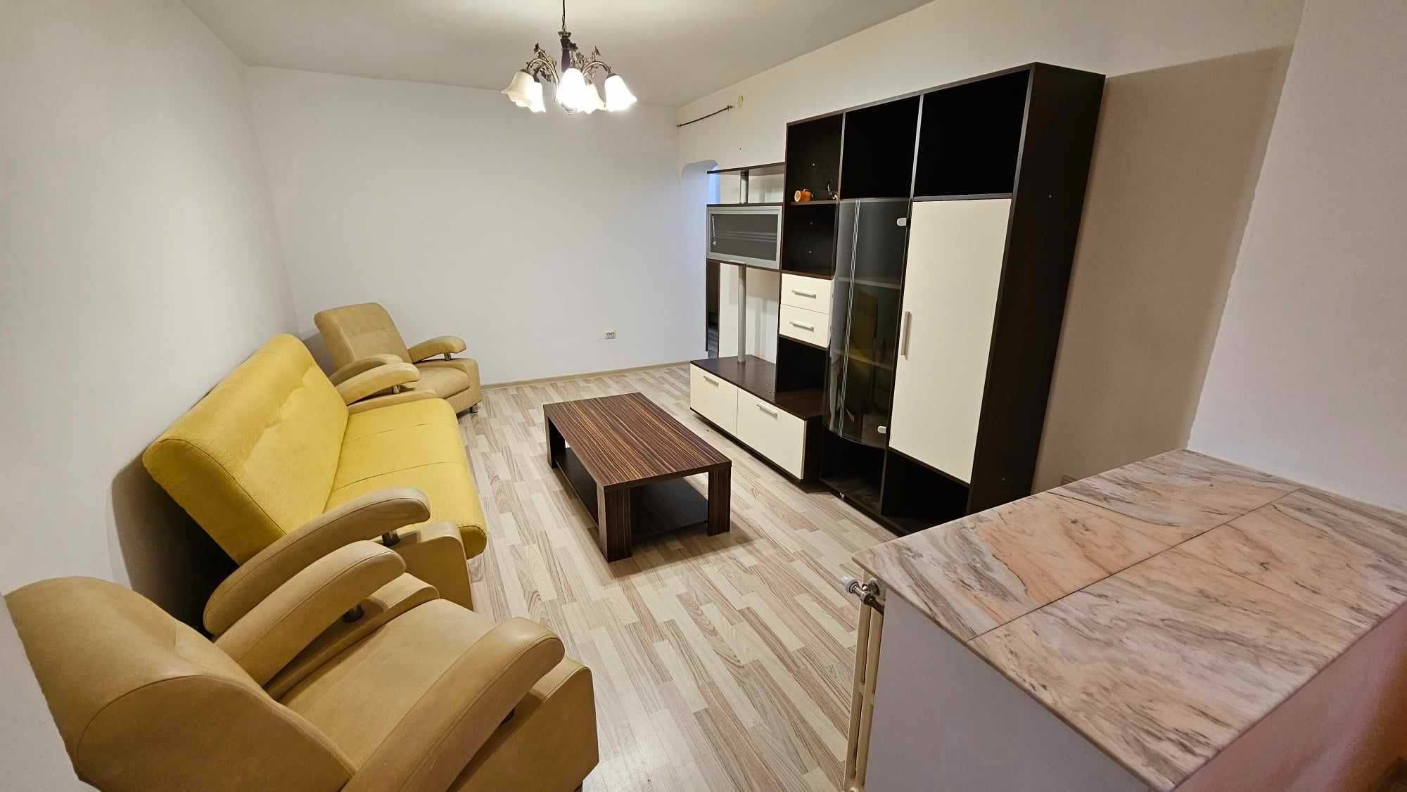 Apartament 3 camere ,D, in Tatarasi,