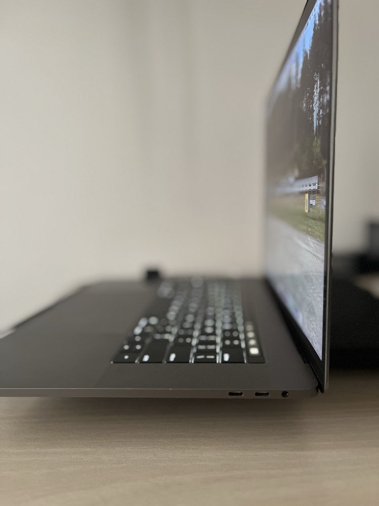 Macbook pro 2019 15’