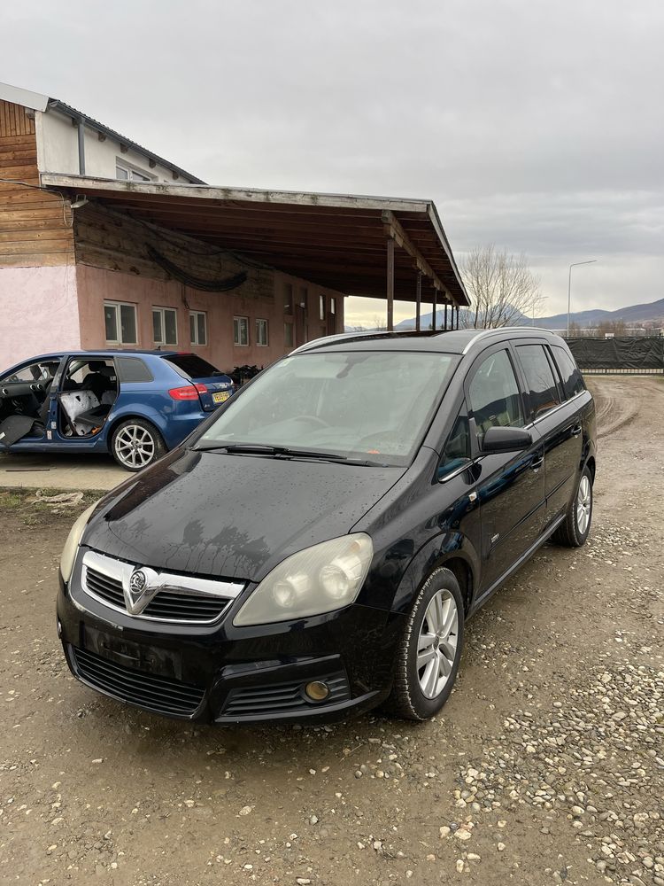 Dezmembrez zafira b 1.8