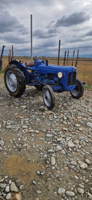 Tractor Ford Dexta