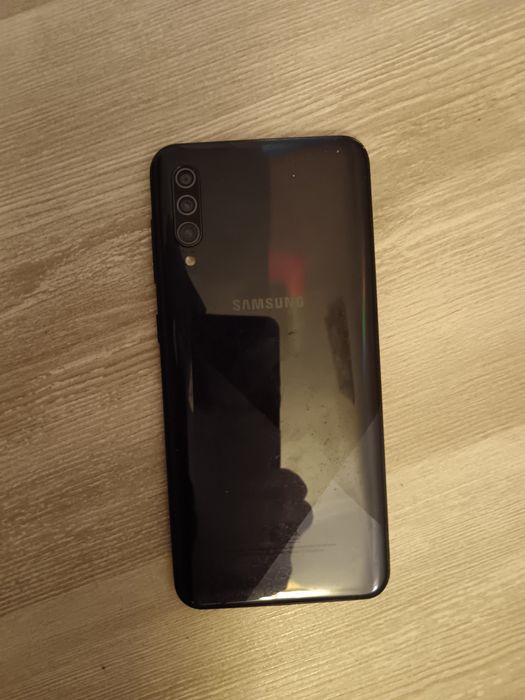 Samsung A30s bine întreținut