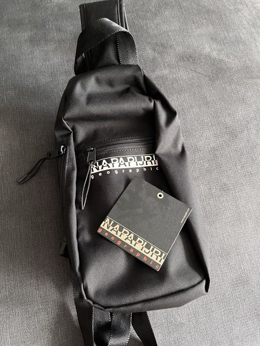 Napapijri Чанта!