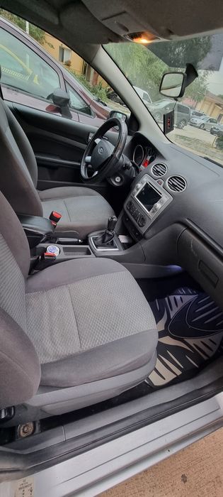 Ford Focus, 2007, motor 1.6 100cp, camera marșarier, pilot automat