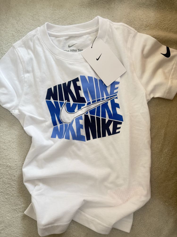 Детска тениска Nike
