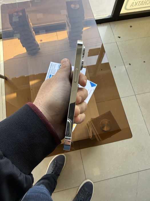 Iphone 14 pro silver srochna